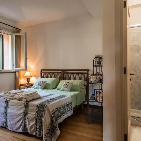 Sleeps 12 Air Con Wifi Is Morus